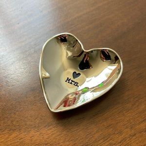 Silver “Mrs.” heart shaped ring/jewelry dish